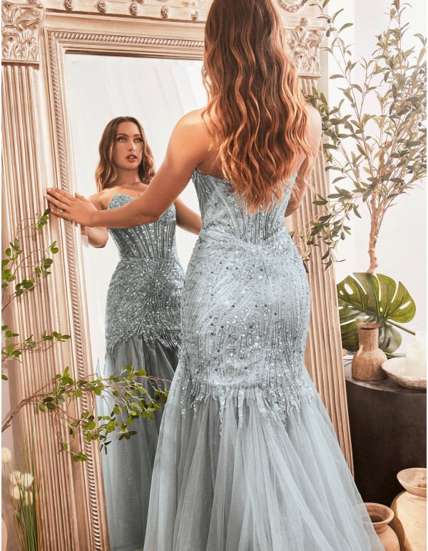 Robe de bal sans bretelles avec strass brodés