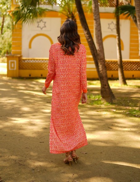 Long sleeved printed kaftan with straight cut