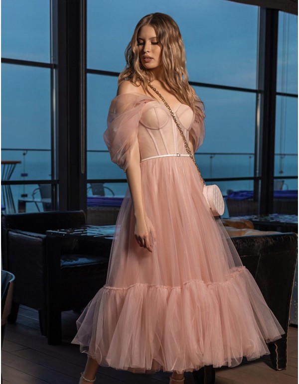 Robe de soirée midi avec manches en tulle et corset 2