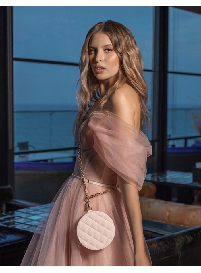 Robe de soirée midi avec manches en tulle et...