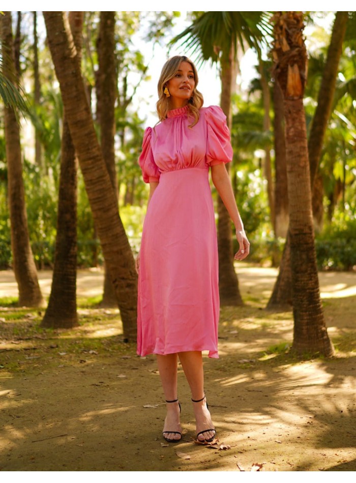 Robe de soirée midi plissée avec manches...