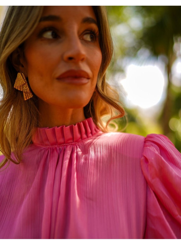 Vestido midi de fiesta plisado con manga corta...