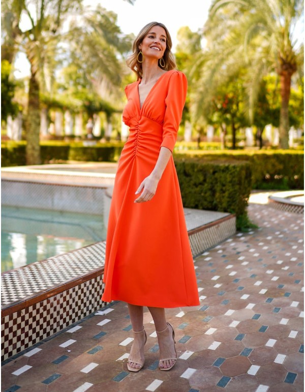 Robe de soirée midi avec manches françaises et jupe évasée