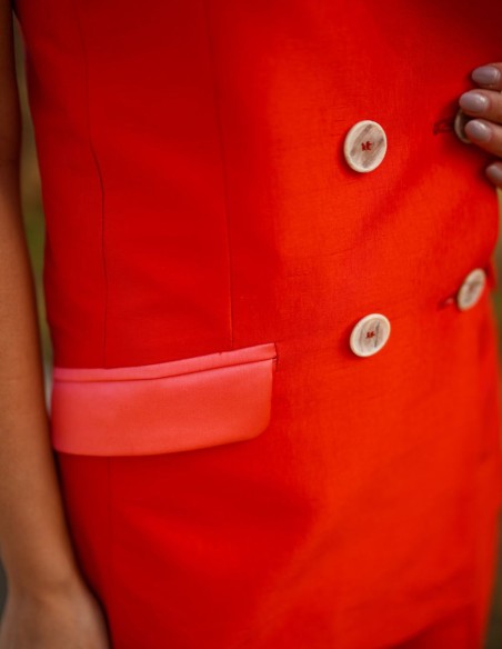 Orange silk vest with buttons and lined pockets