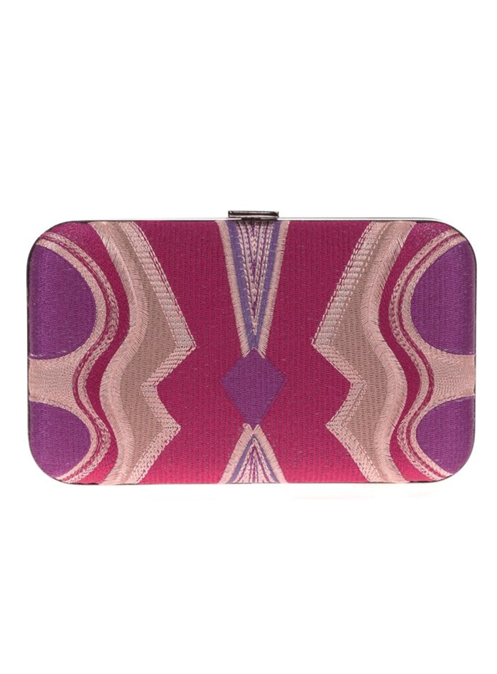 Tricolour embroidered handbag for guests