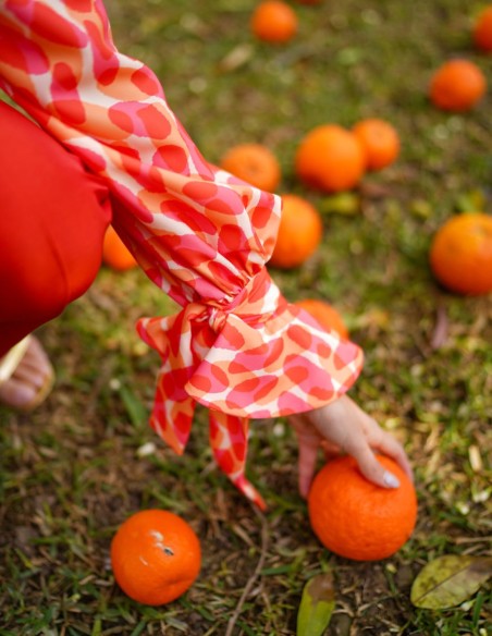 Long sleeve printed party blouse with lacing