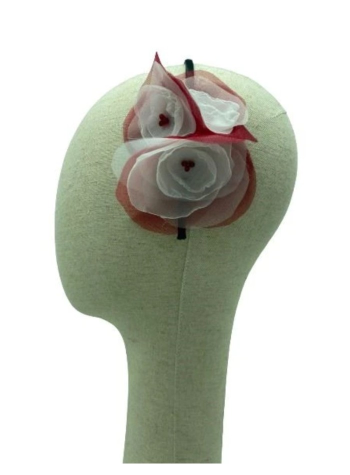 Fine headband with organza flowers and feathers