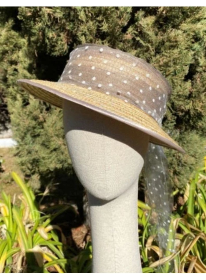 Canotier with plumeti tulle