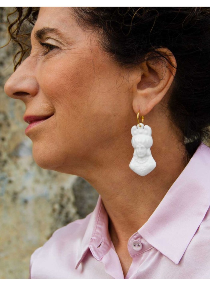 Boucle d'oreilles longues en porcelaine blanche...