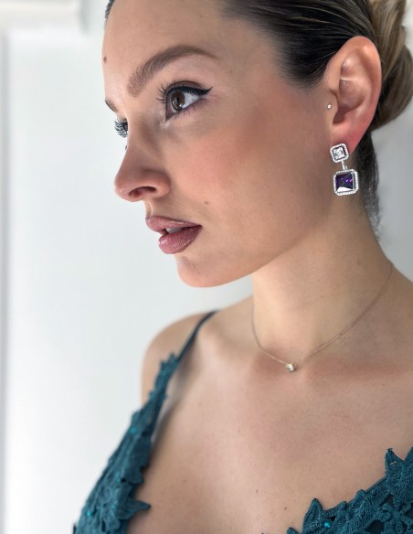 Boucle d'oreilles avec zircon et pierre semi-précieuse