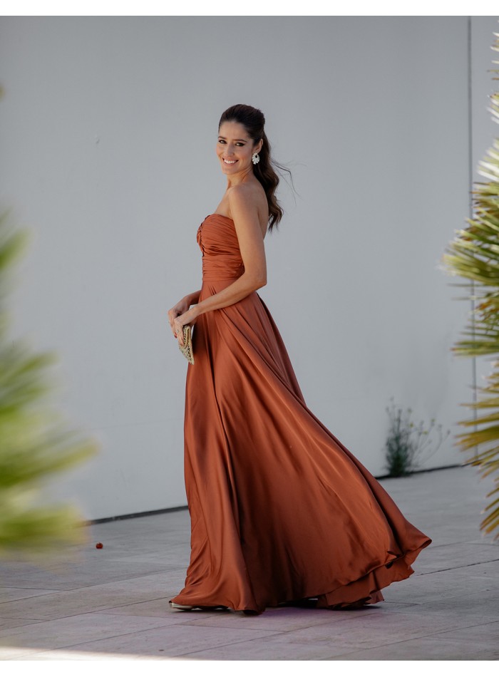 Satin long gown with Sweetheart Neckline with...