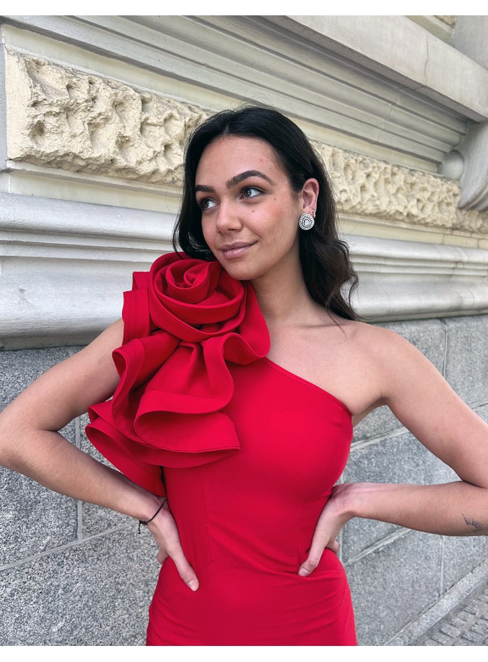 Vestido corto de fiesta con detalle maxiflor para invitada