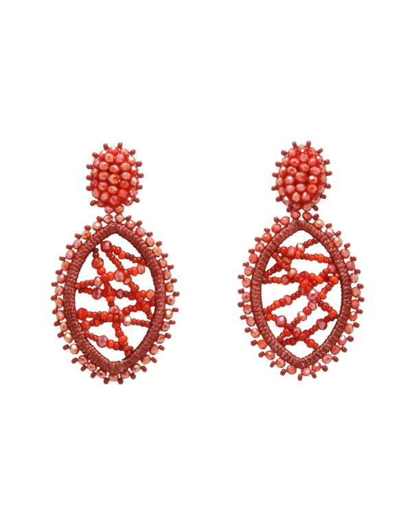 Pendientes largos en forma de óvalo con hilos y piedras de color rojo