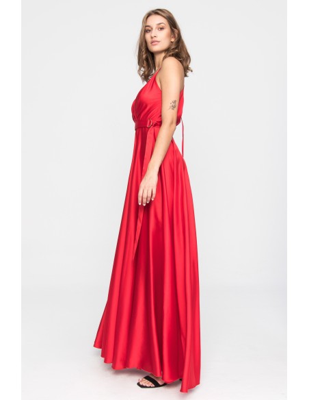 Robe longue rouge avec bretelles spaghetti et jupe à volants