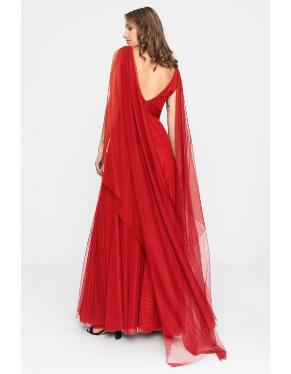 Long red tulle dress with V-neckline and side slit 2