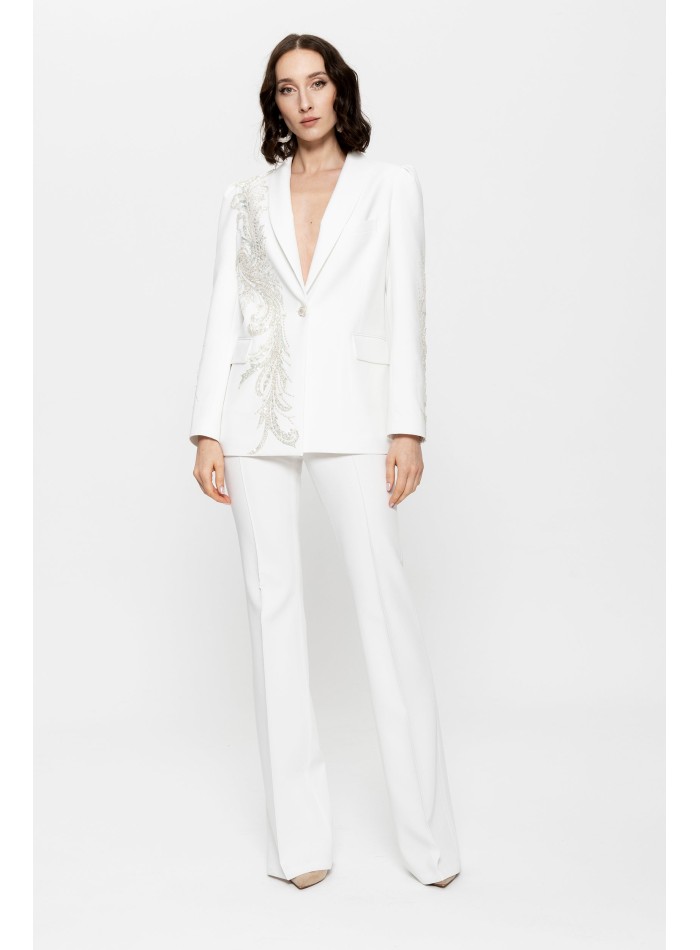 Traje de pantalón blanco para mujer con blazer...