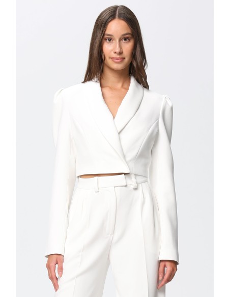 Blazer court blanc à manches longues et style structuré