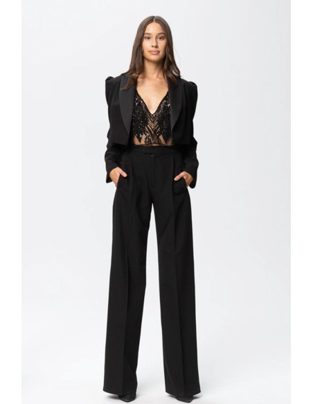 black cropped blazer with long sleeves and a puffed effect