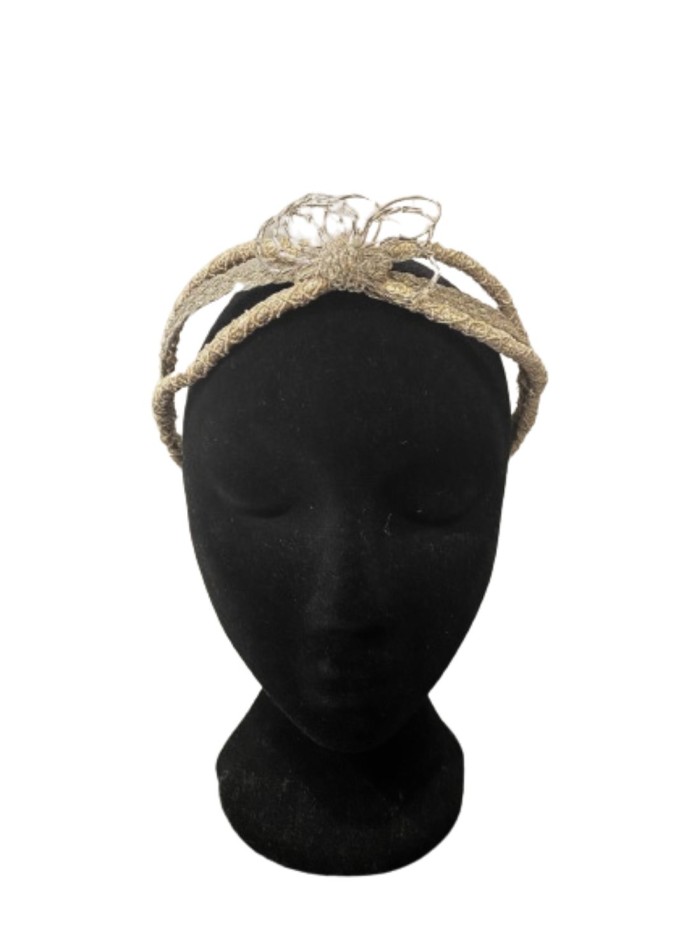 Diadema rústica cruda trenzada con abalorios