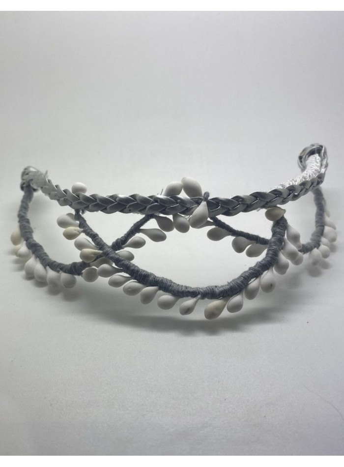 Silver party headdress with white pistils