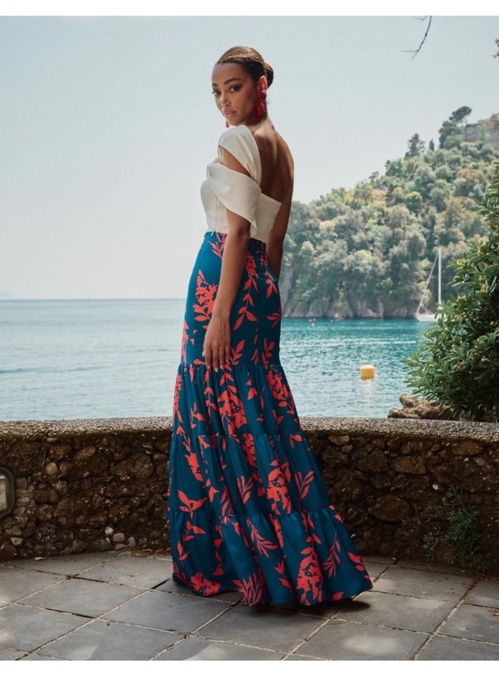 Long party skirt with floral print and ruffles