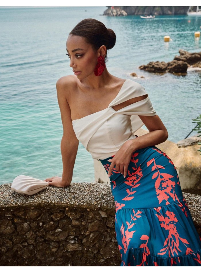 Top blanco de fiesta con doble tirante...