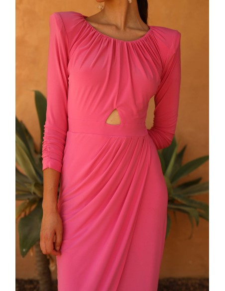 Midi guest dress with long sleeves and cut-out at the waist