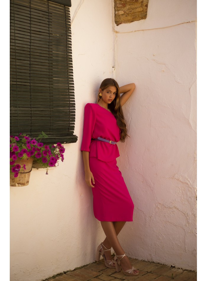 Conjunto de fiesta con top de de fiesta y falda...