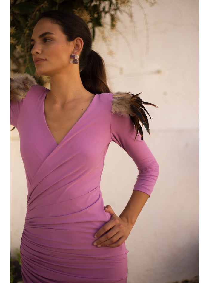 Robe midi avec encolure croisée et détails de...