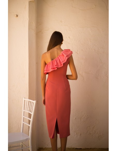 Robe de soirée midi avec maxi volants en satin