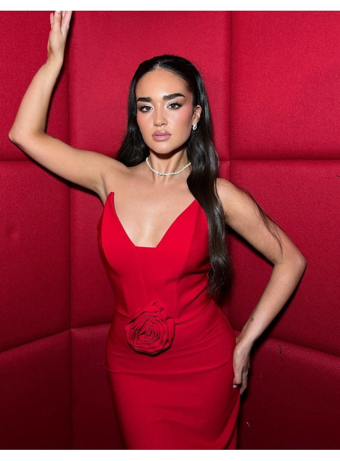 Strapless cocktail dress with 3D maxi flower