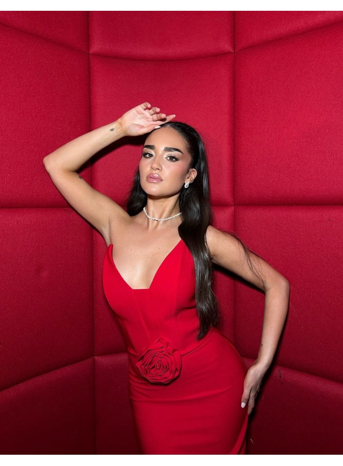 Strapless cocktail dress with 3D maxi flower