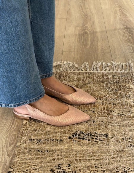 Ballerina flat ballerina in textured pale pink leather with heels