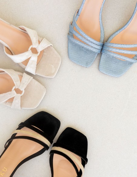 Sandalia de fiesta bicolor con tacón cuadrado de ante