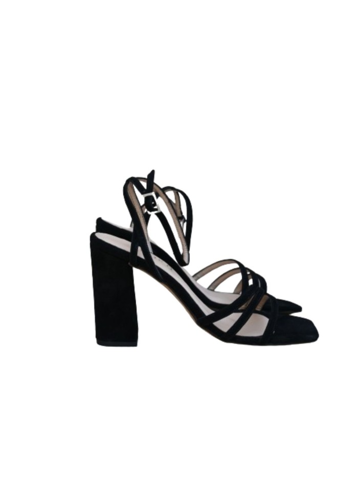 Black party sandal with square heel in suede
