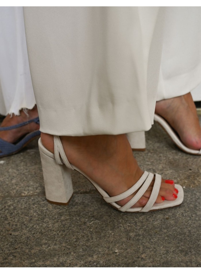 Off-white party sandal with suede square heel