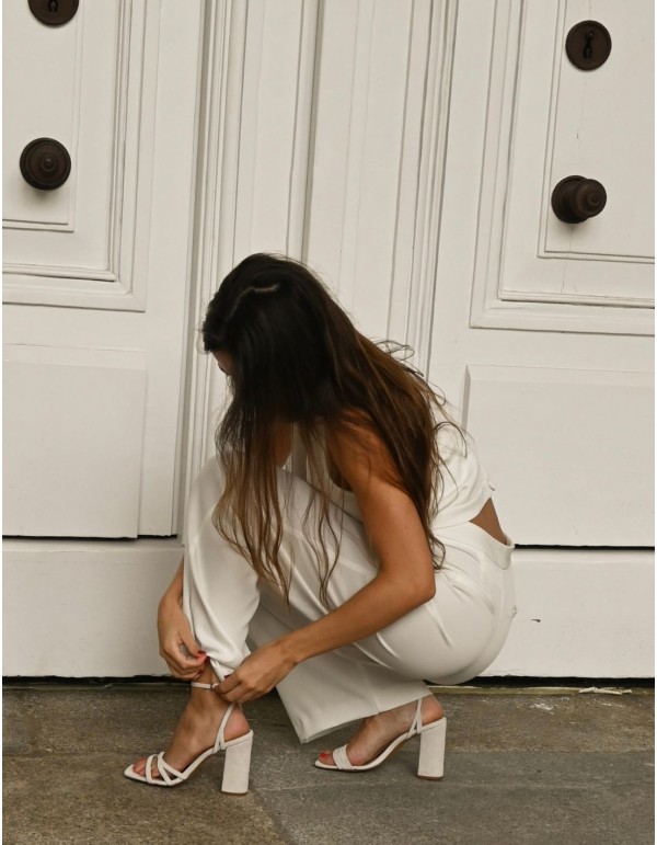 Off-white party sandal with suede square heel 2