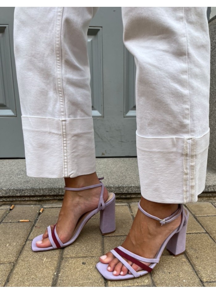 Bicolor party sandal with straps tied at ankle