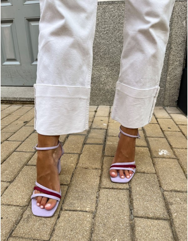 Bicolor party sandal with straps tied at ankle 2