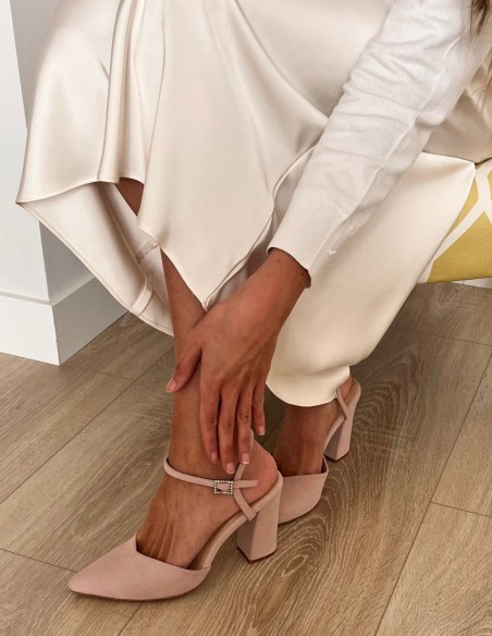 Suede pink suede party shoes with heels