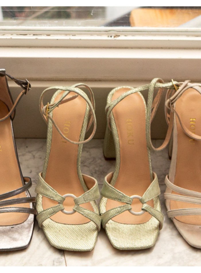 Green textured suede sandal for guests