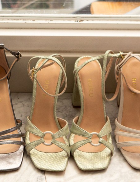 Green textured suede sandal for guests