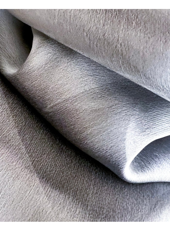 Multiposition short party cape in silver chiffon