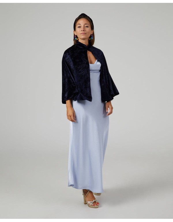 Short navy blue velvet coat with collar closure