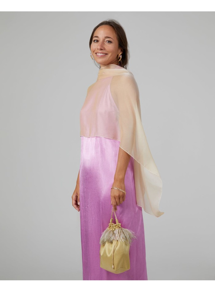 Short cape in light gold cationic double thread...