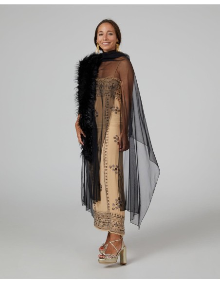 Longue cape de fête en tulle noir avec fentes latérales