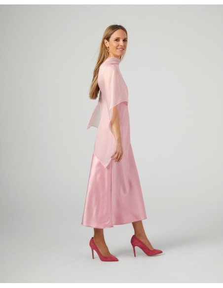 Short layer in light pink cationic gauze with double yarns