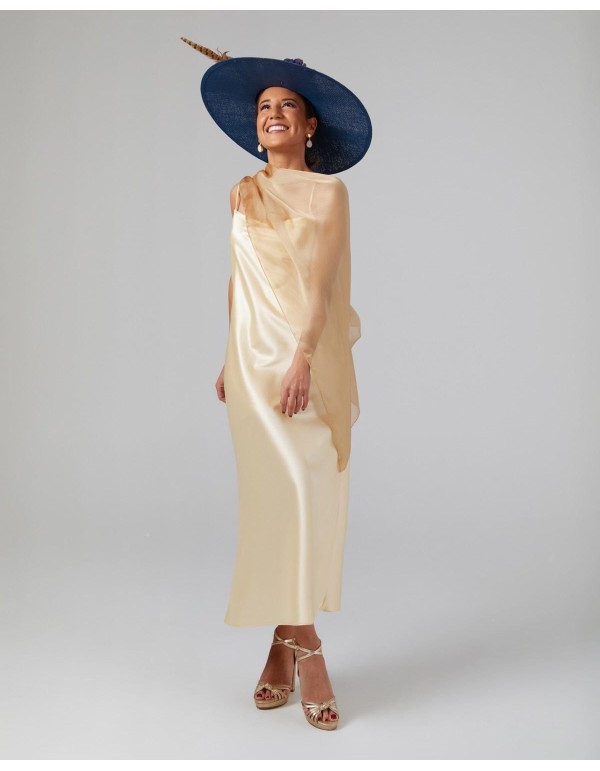 Multi-position short party cape in gold chiffon 2