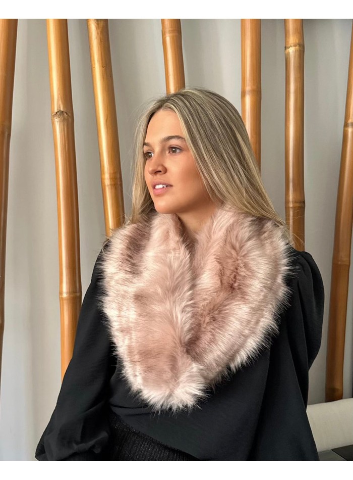 Evening collar wrap in nude fur