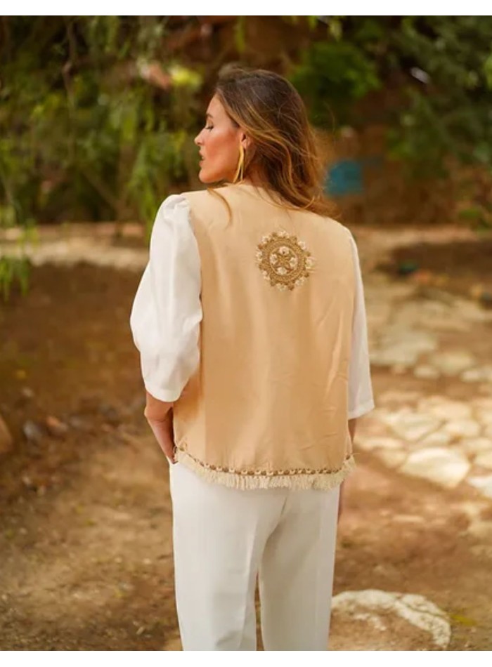 Pantalón blanco de crepe con pinzas y tiro alto